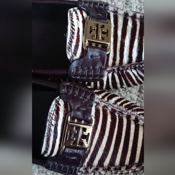 Tory Burch Brown Zebra Print Loafers size 7 - Picture 5 of 12